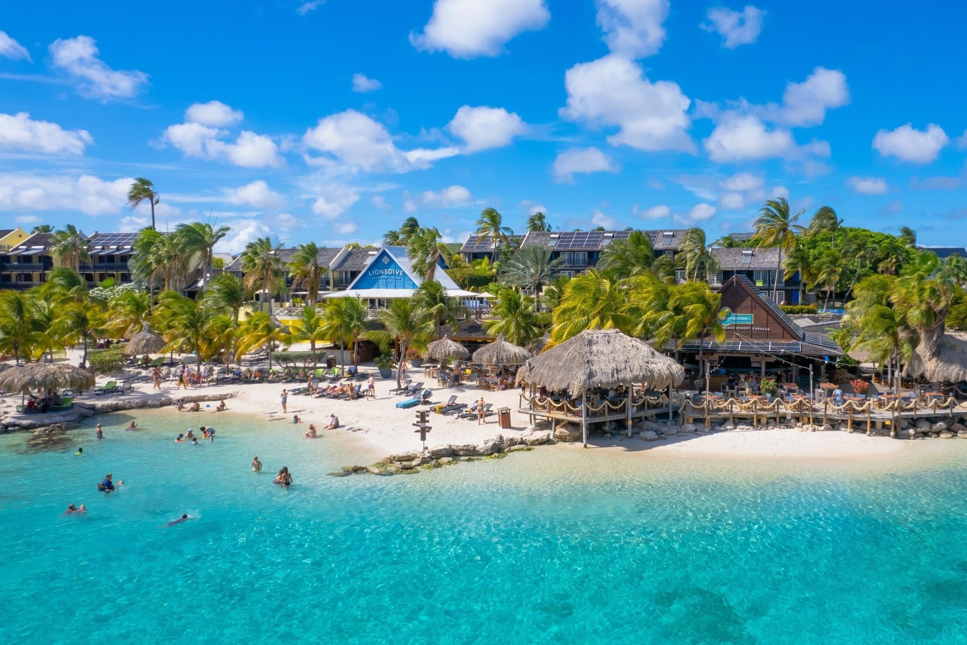 LionsDive Beach Resort in Mambo Beach LionsDive Beach Resort – Mambo Beach, Curaçao